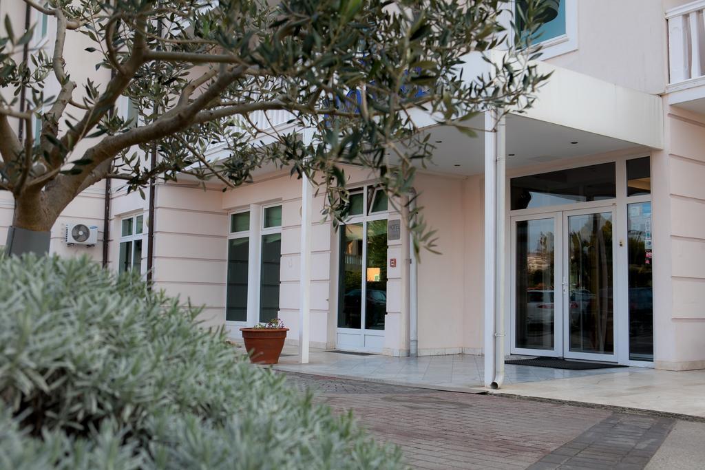 Hotel Arcus Residence Medulin Exterior photo